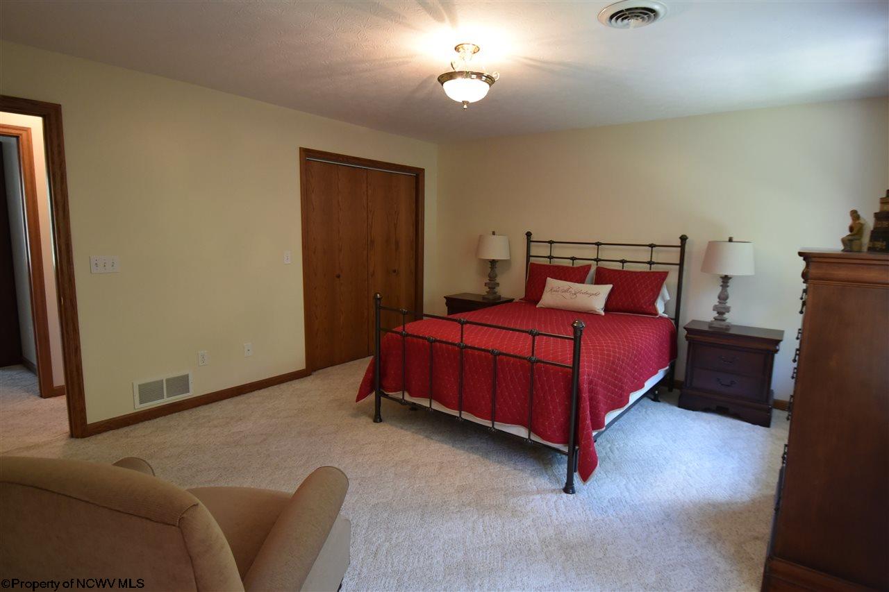 431 Jacobs Road Mount Clare, WV 26408 - Photo 10 of 18 Gallery Image 10