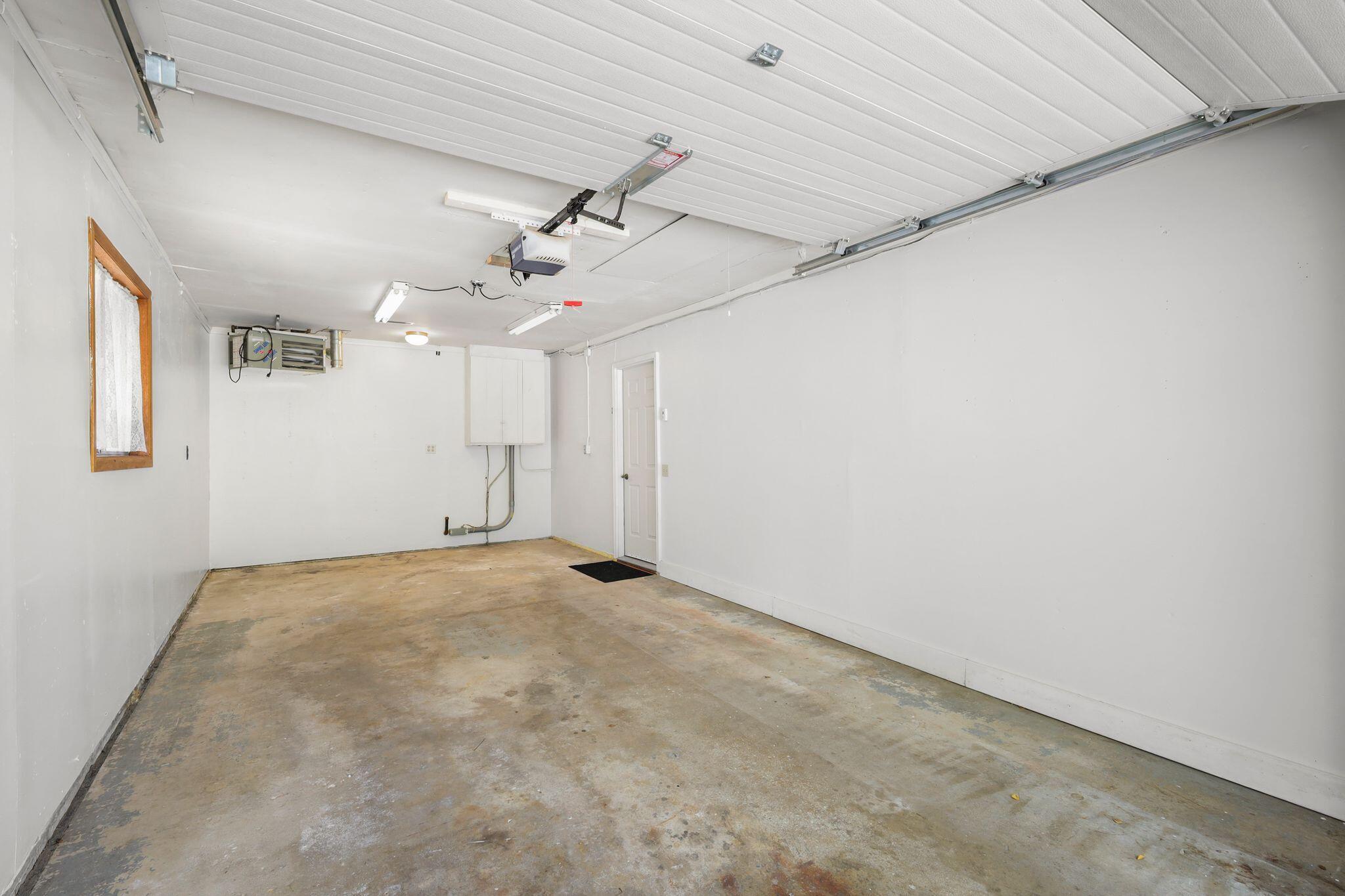 5805 Yorkshire Road Madison, WI 53711 - Photo 25 of 41 37_MW5A4197