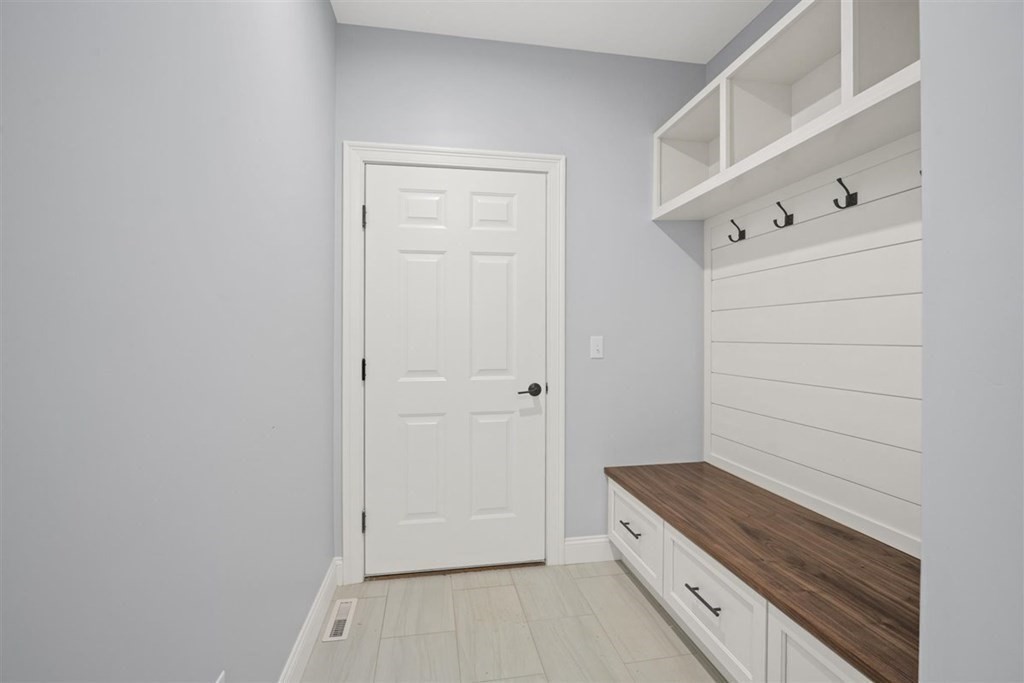 1 Fiske Hill Road Sturbridge, MA 01566 - Photo 12 of 42 Gallery Image 12