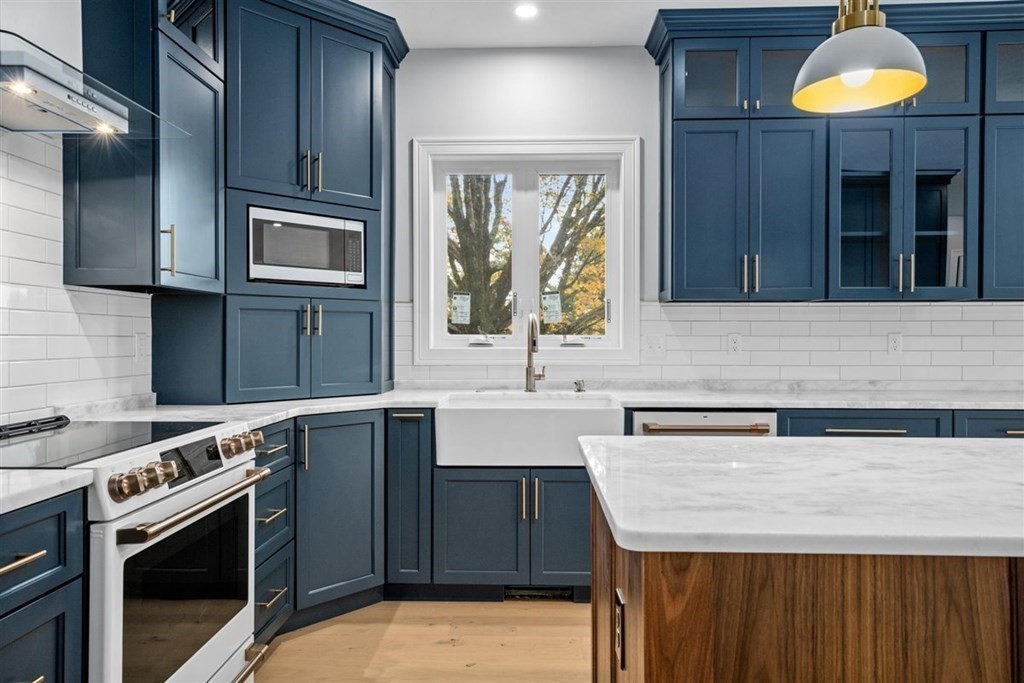 1 Fiske Hill Road Sturbridge, MA 01566 - Photo 5 of 42 Gallery Image 5