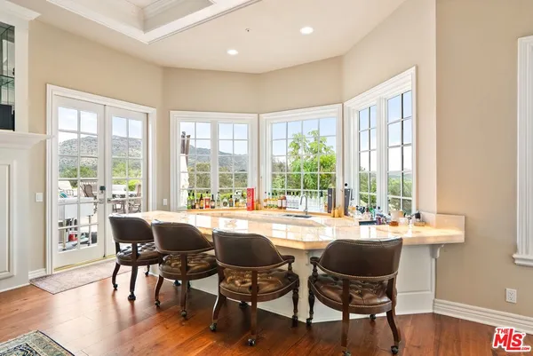 $5,999,000 | 1403 Kingsboro Court, Westlake Village, CA 91362