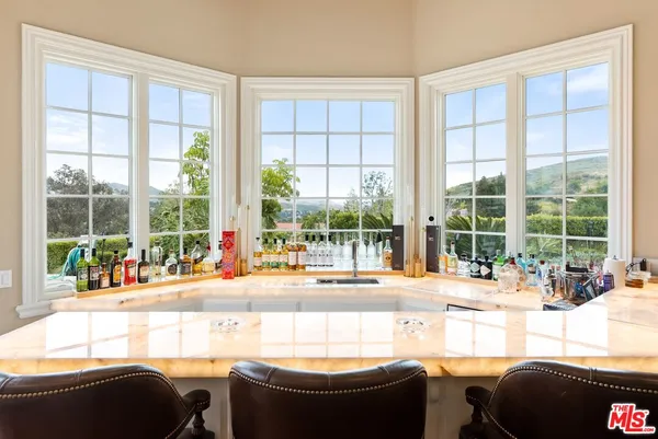 $5,999,000 | 1403 Kingsboro Court, Westlake Village, CA 91362
