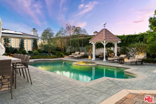 $5,999,000 | 1403 Kingsboro Court, Westlake Village, CA 91362