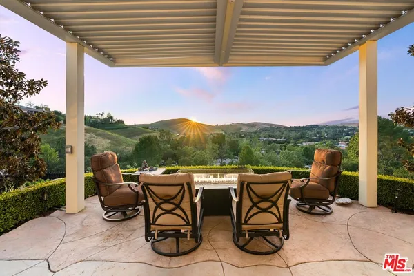 $5,999,000 | 1403 Kingsboro Court, Westlake Village, CA 91362