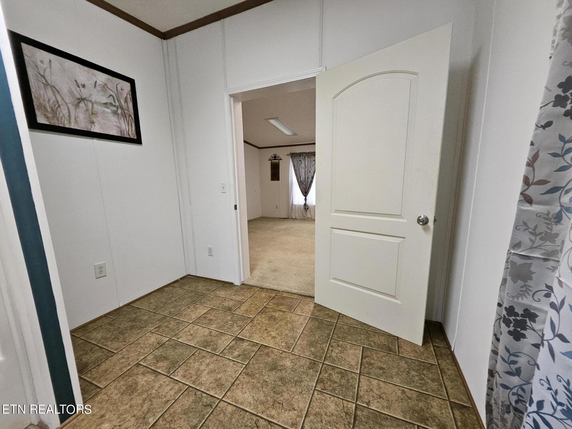 275 Ollis Road Oliver Springs, TN 37840 - Photo 13 of 26 Dressing Area
