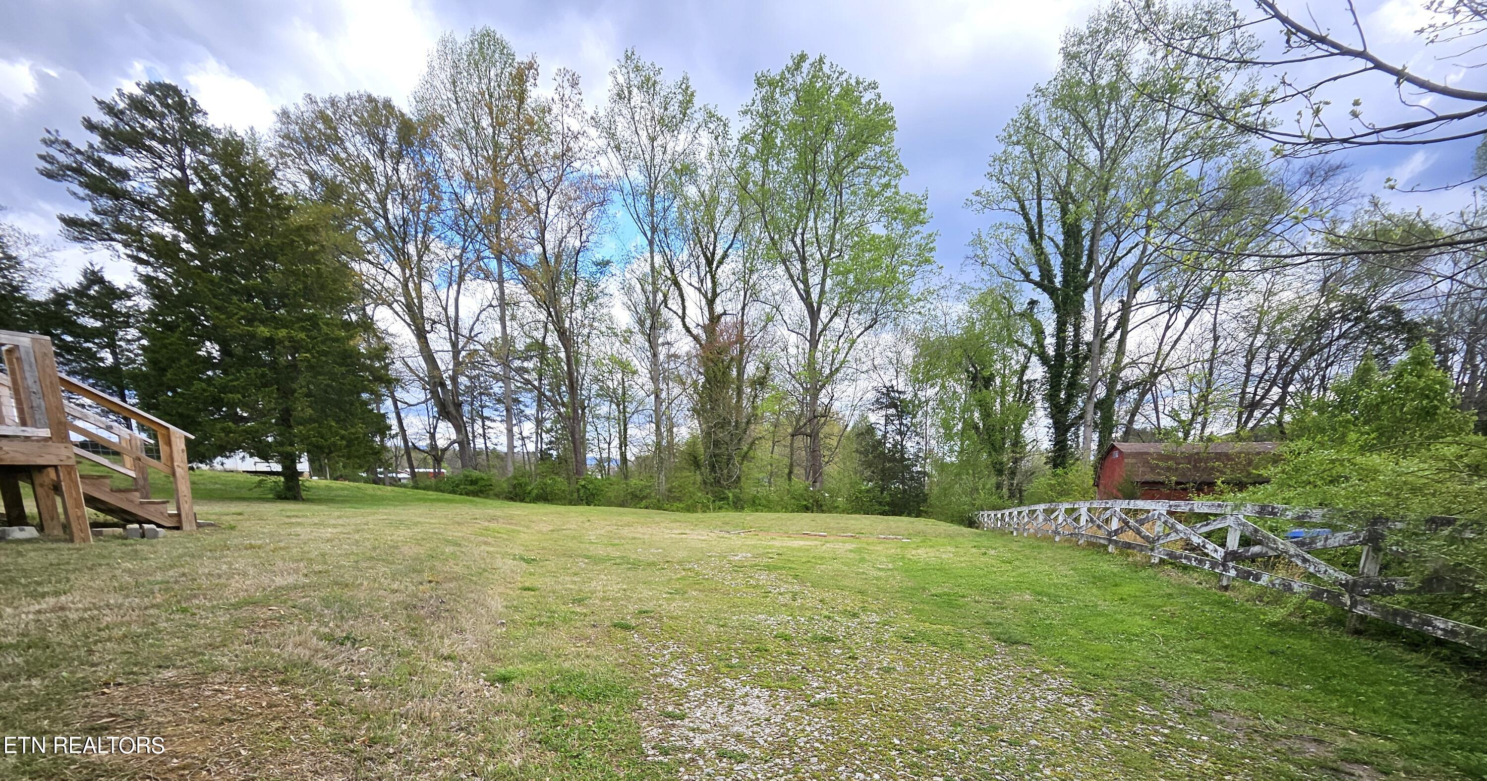 275 Ollis Road Oliver Springs, TN 37840 - Photo 25 of 26 yard