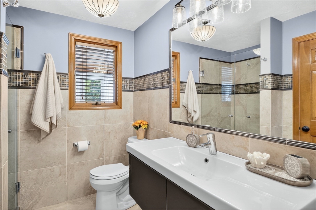121 Streeter Hill Road Falmouth, MA 02556 - Photo 20 of 40