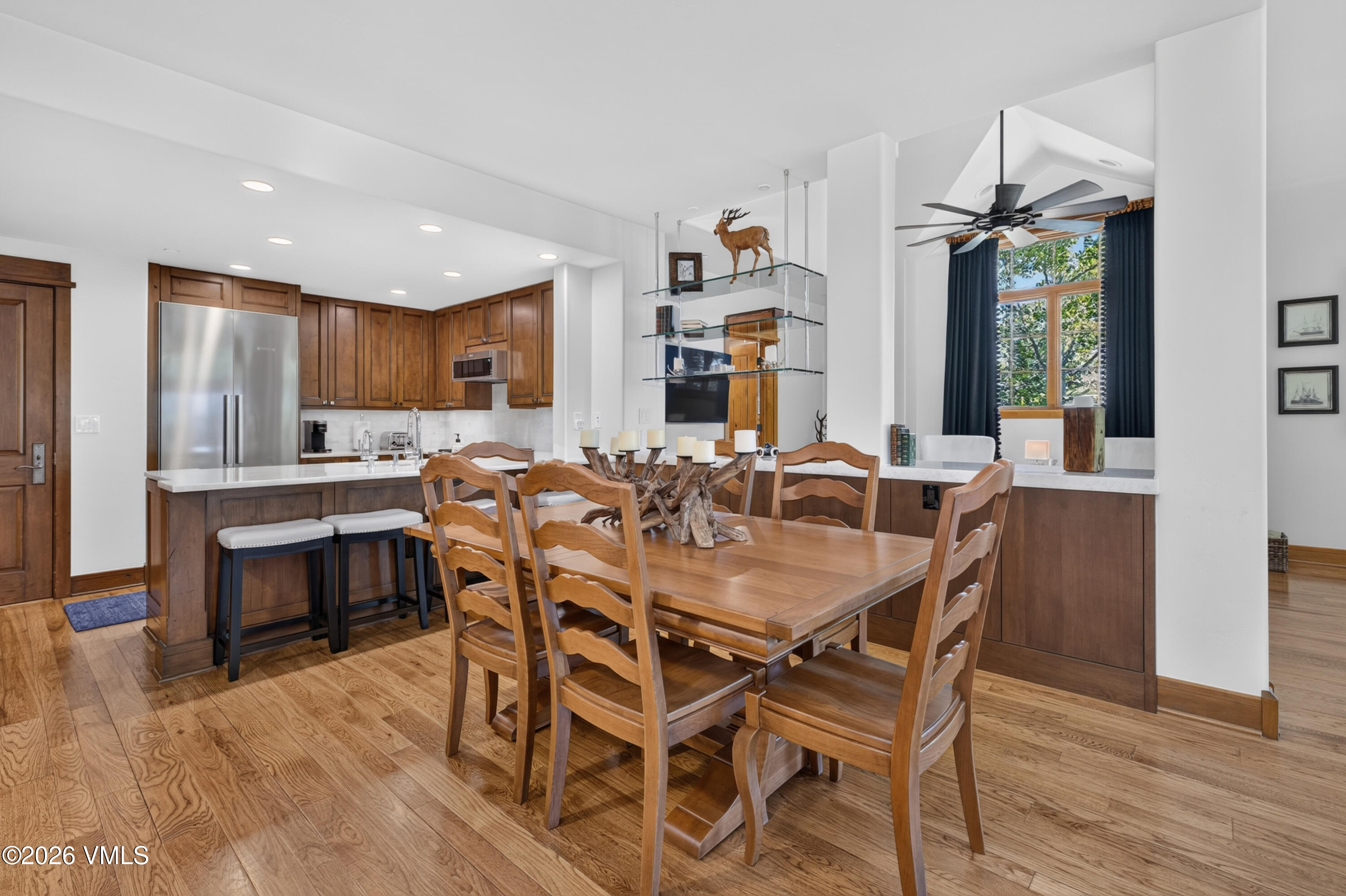 1087 Bachelor Ridge Road, Unit 201 Avon, CO 81620 - Photo 13 of 45 7E3A0395