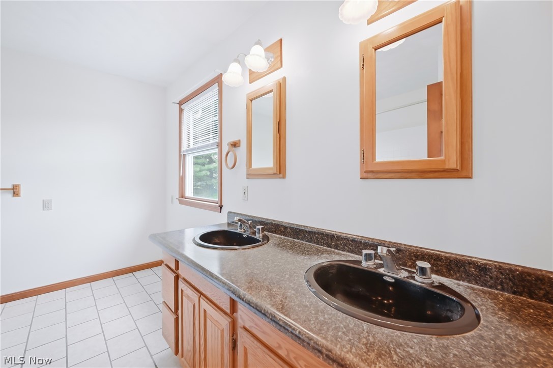 393 Cunningham Road Salem, OH 44460 - Photo 27 of 50 Gallery Image 27