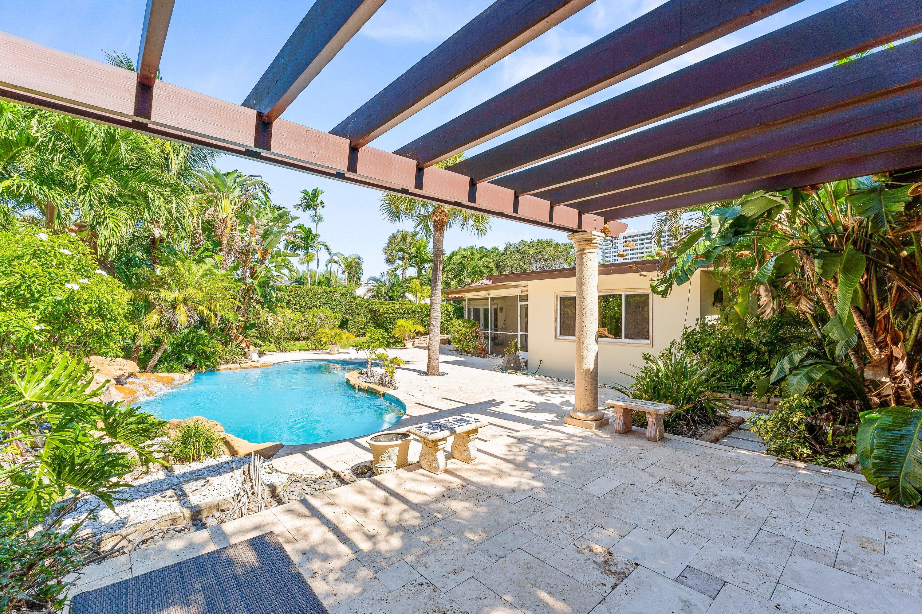 2301 Banyan Road Boca Raton, FL 33432 - Photo 33 of 48 039-2301BanyanRoad-BocaRaton-FL-33432-SM