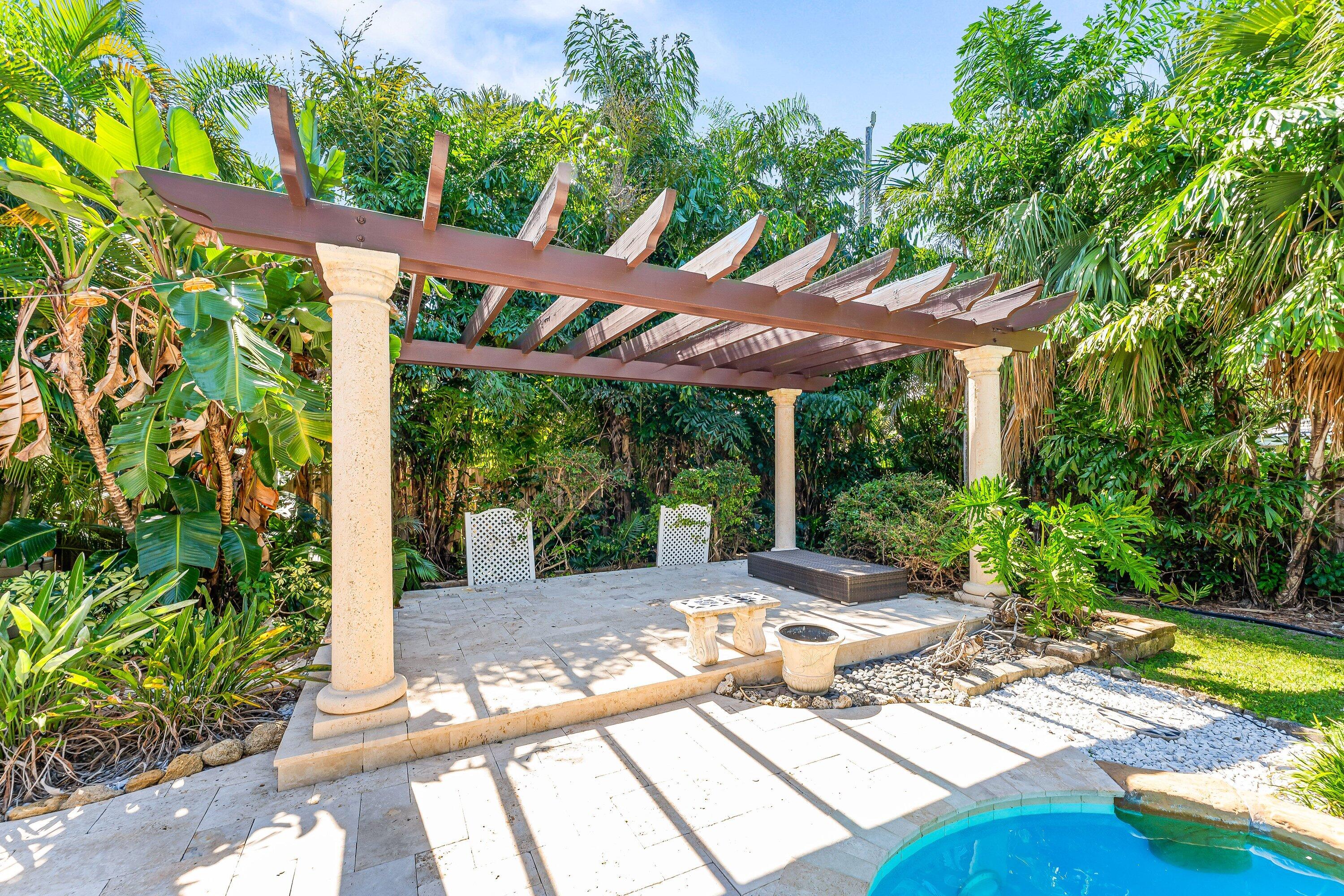 2301 Banyan Road Boca Raton, FL 33432 - Photo 34 of 48 038-2301BanyanRoad-BocaRaton-FL-33432-SM