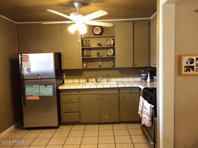 3745 West Osborn Road Phoenix, AZ 85019 - Photo 3 of 12 Osborn kitchen 3