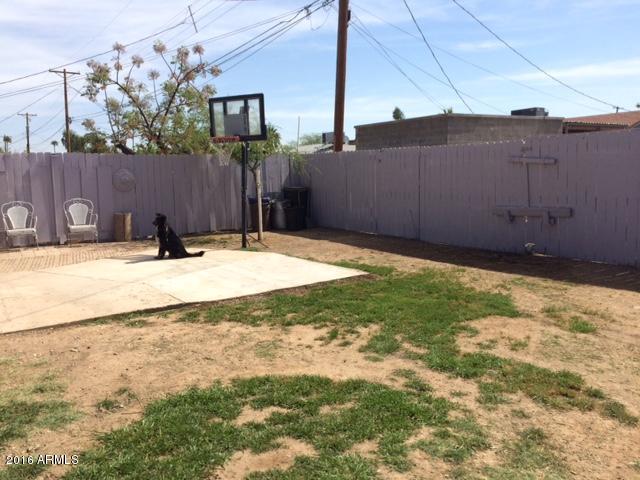 3745 West Osborn Road Phoenix, AZ 85019 - Photo 10 of 12 Osborn Backyard