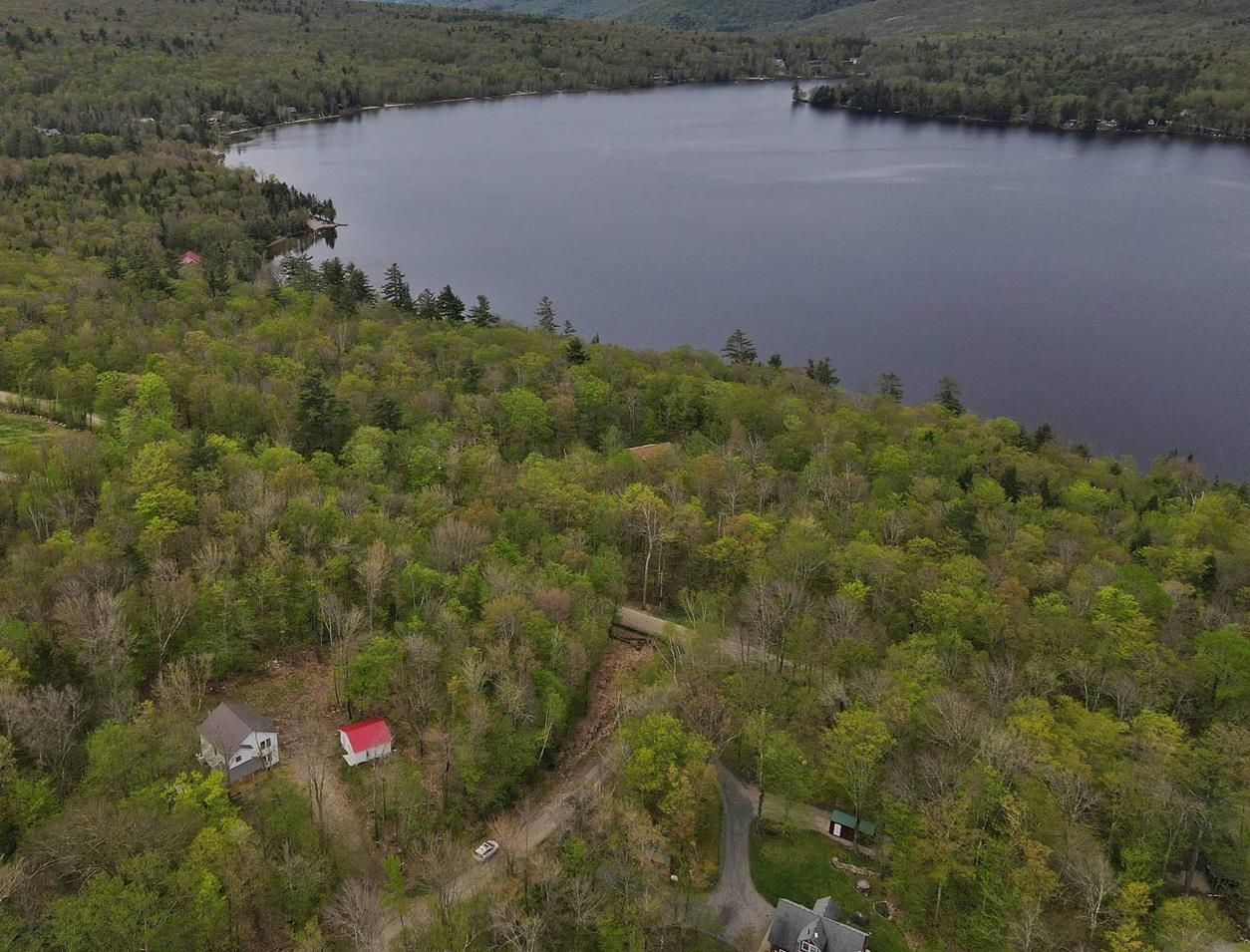 44 Loop Drive Rumney, NH 03266 - Photo 2 of 28