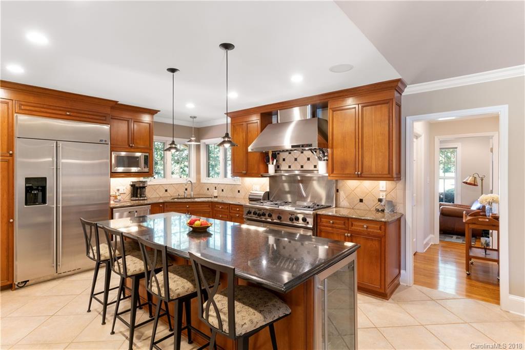 2310 Overhill Road Charlotte, NC 28211 - Photo 11 of 33 Gallery Image 11