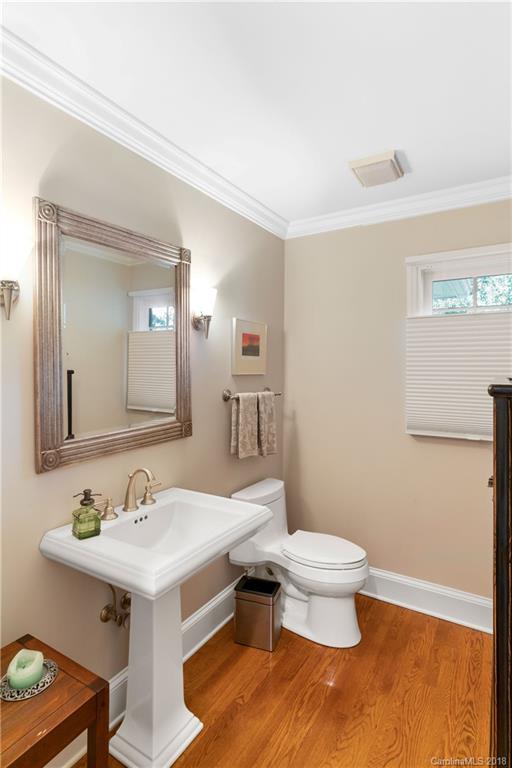 2310 Overhill Road Charlotte, NC 28211 - Photo 13 of 33 Gallery Image 13