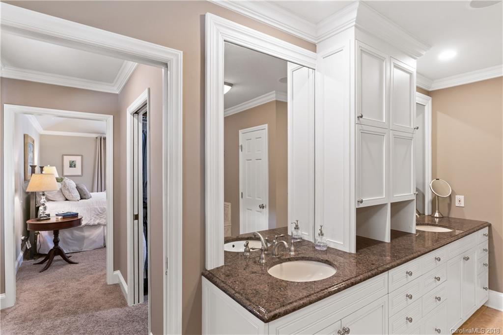 2310 Overhill Road Charlotte, NC 28211 - Photo 17 of 33 Gallery Image 17