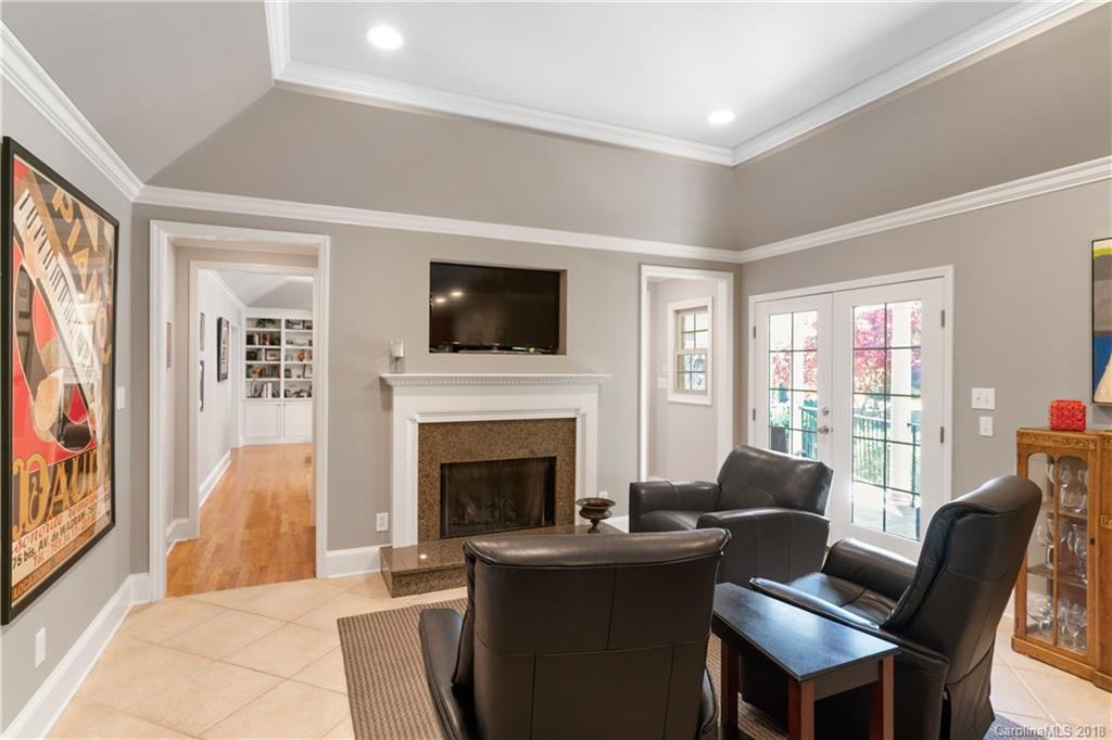2310 Overhill Road Charlotte, NC 28211 - Photo 9 of 33 Gallery Image 9