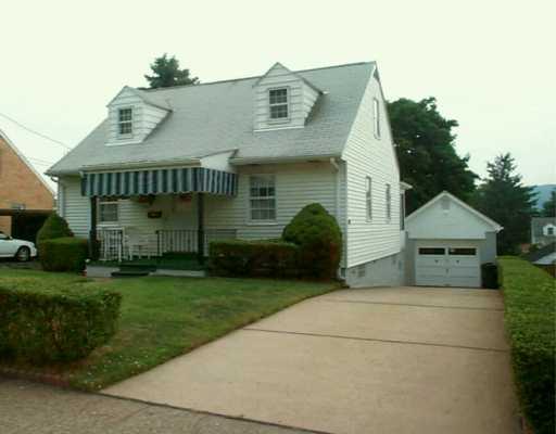 2629 Beaver Road Ambridge, PA 15003 - Photo 1 of 3 Exterior Front.