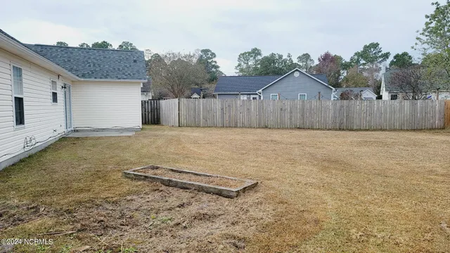 $1,884 | 703 Nut Bush Court, Wilmington, NC 28411