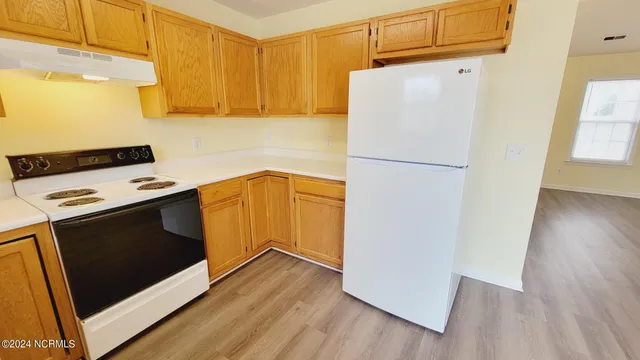 $1,884 | 703 Nut Bush Court, Wilmington, NC 28411