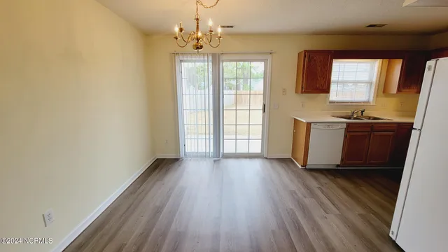 $1,884 | 703 Nut Bush Court, Wilmington, NC 28411