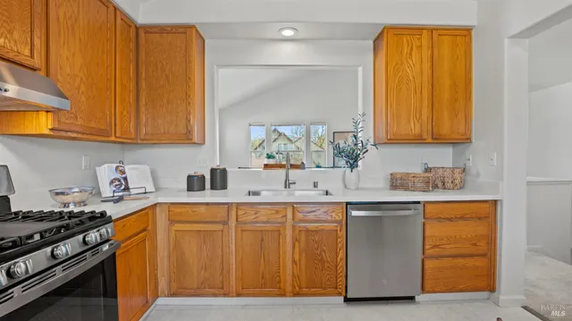 $719,000 | 1205 Hidden Creek Place, Santa Rosa, CA 95409