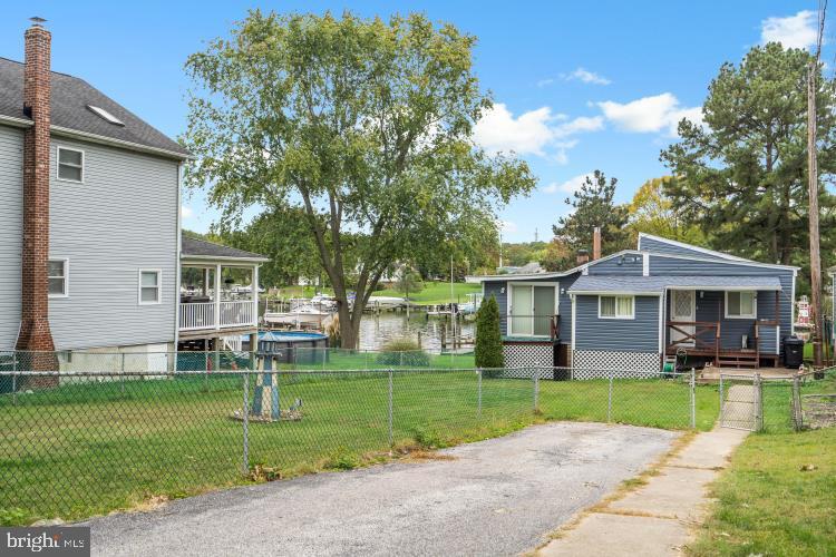 338 Sassafras Road Essex, MD 21221 - Photo 4 of 46