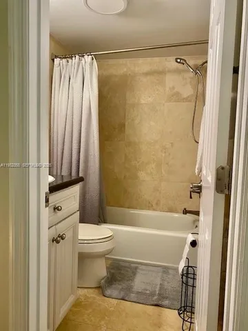 $2,000 | 1391 South Ocean Boulevard, Unit 1104, Pompano Beach, FL 33062