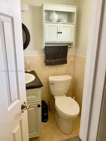 $2,000 | 1391 South Ocean Boulevard, Unit 1104, Pompano Beach, FL 33062