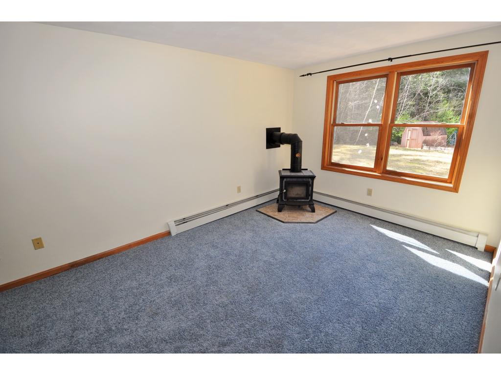 104 Renshaw Road Weare, NH 03281 - Photo 11 of 22 Gallery Image 11