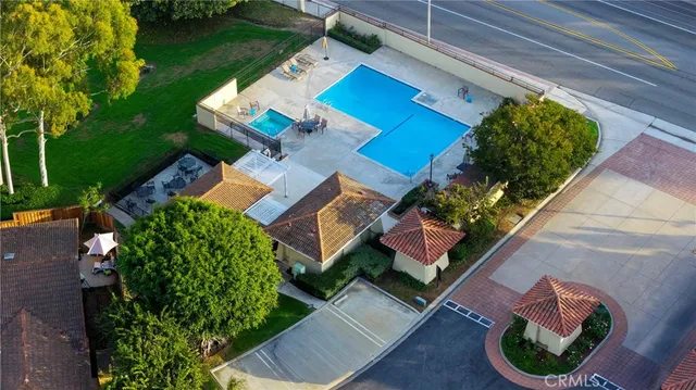 an aerial view of multiple house