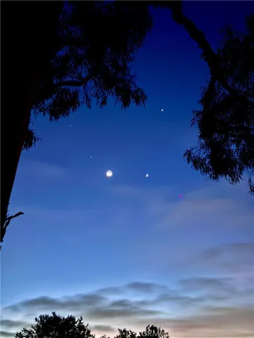 $1,249,900 | 18446 Gina Lane, Huntington Beach, CA 92646