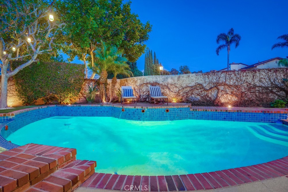 615 Edith Way Long Beach, CA 90807 - Photo 48 of 65 a view of an outdoor space yard an house