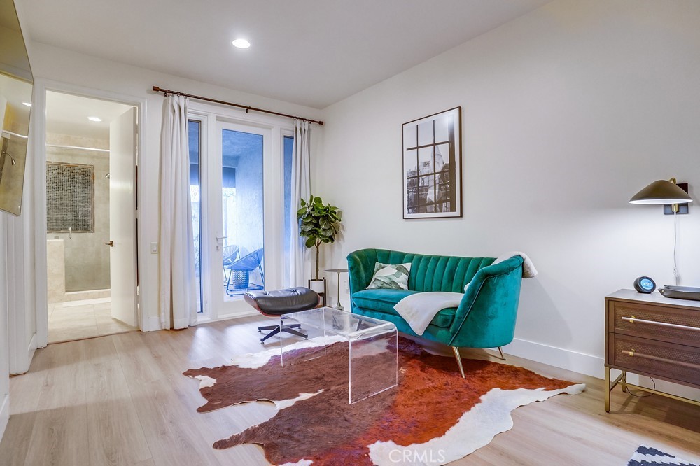615 Edith Way Long Beach, CA 90807 - Photo 62 of 65 a living room with furniture and a window