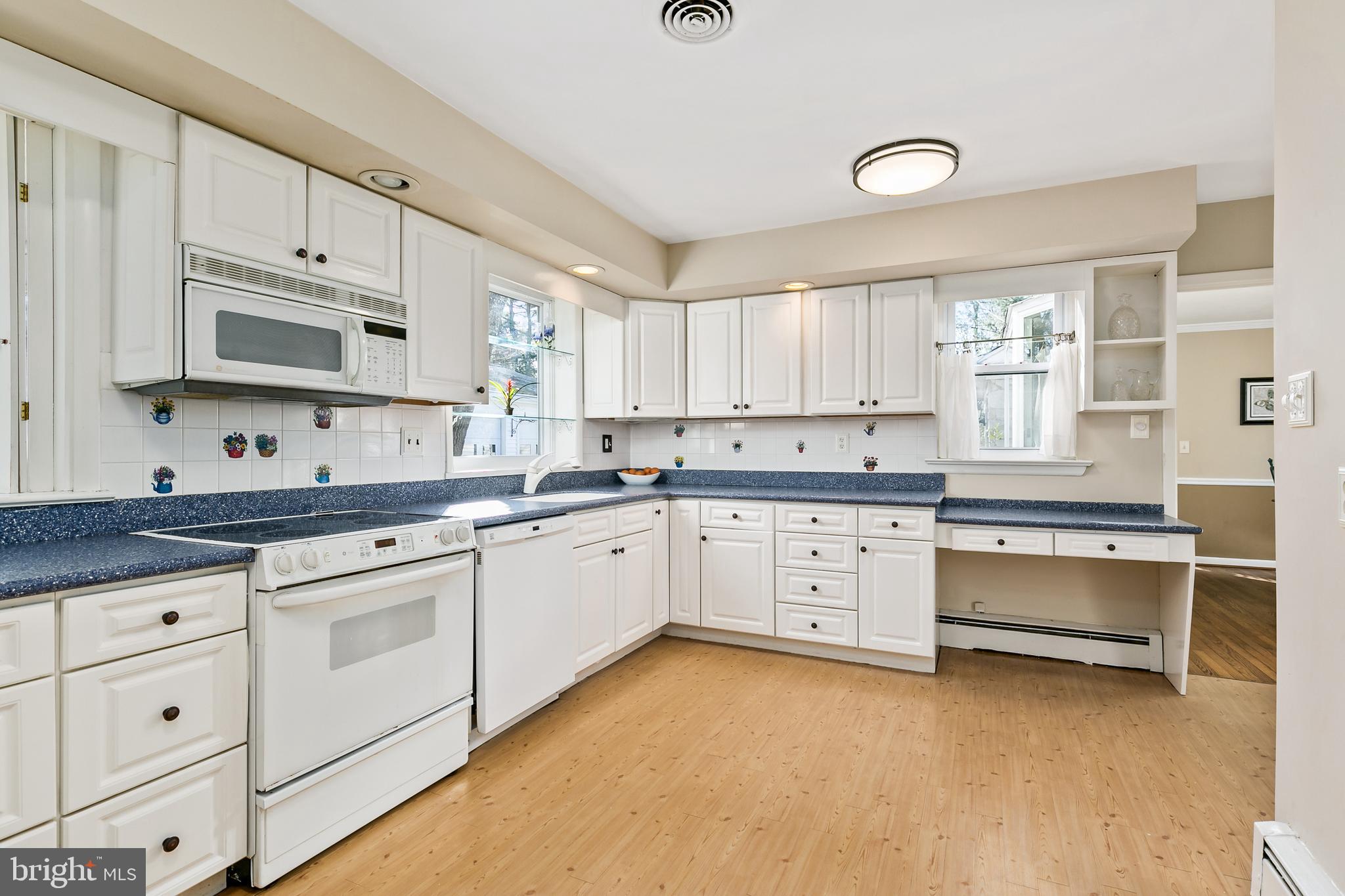 314 Bridgeboro Road Moorestown, NJ 08057 - Photo 17 of 36