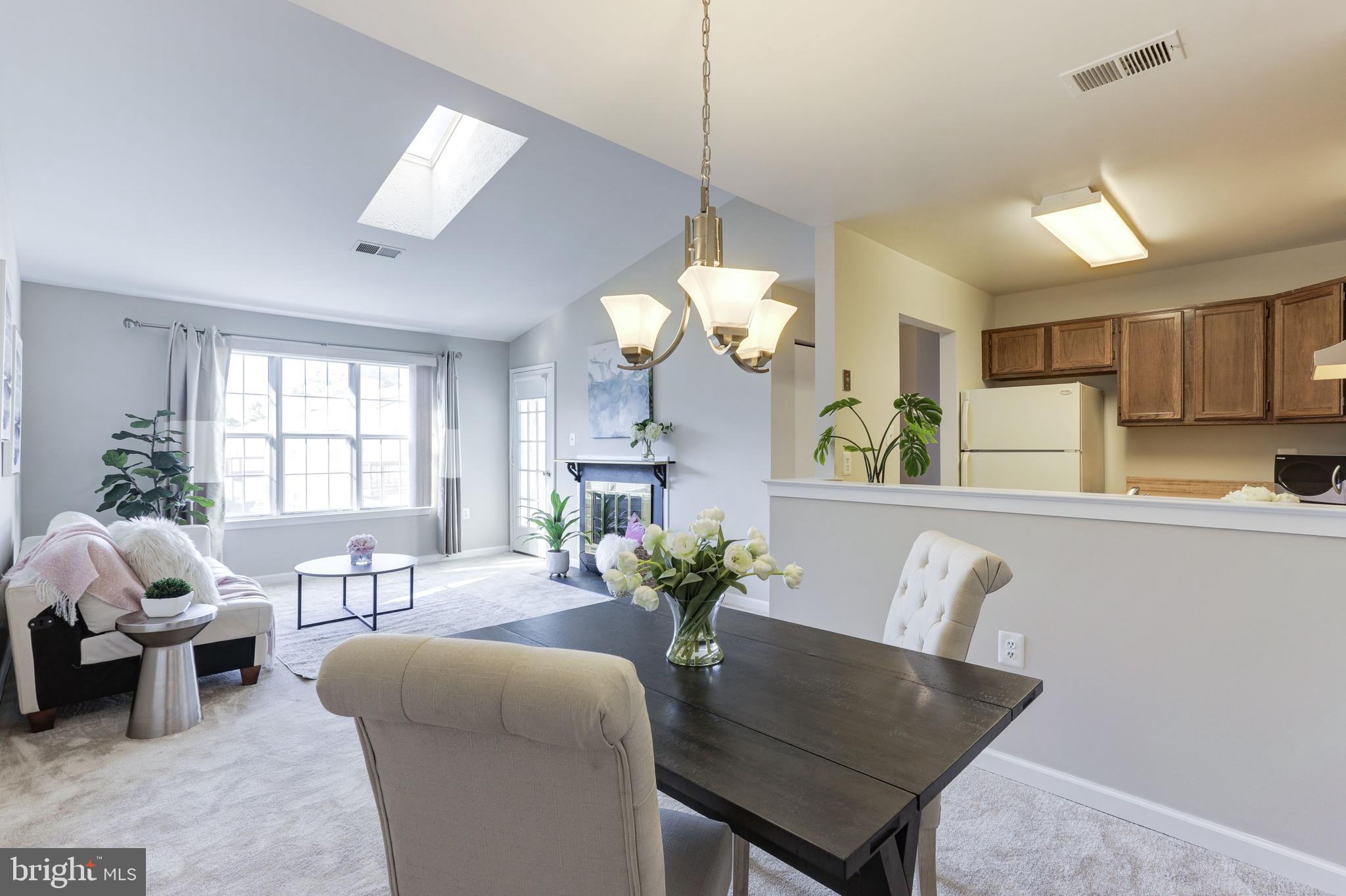 7817 Harrowgate Circle, Unit 155 Springfield, VA 22152 - Photo 6 of 18