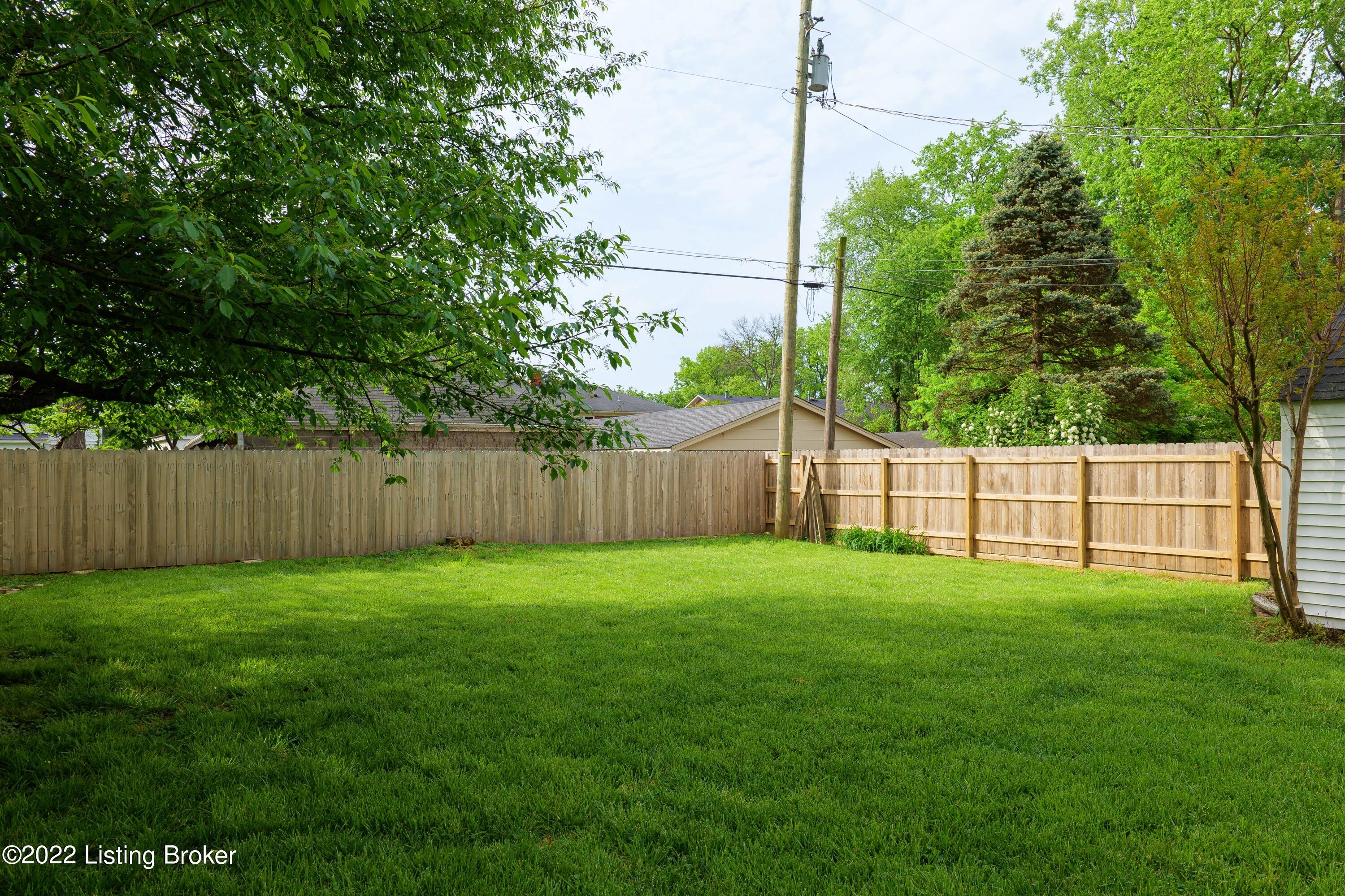 3820 Ormond Road Louisville, KY 40207 - Photo 27 of 27 3820 Ormond 28