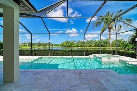 $919,000 | 826 Honeyflower Loop, Bradenton, FL 34212