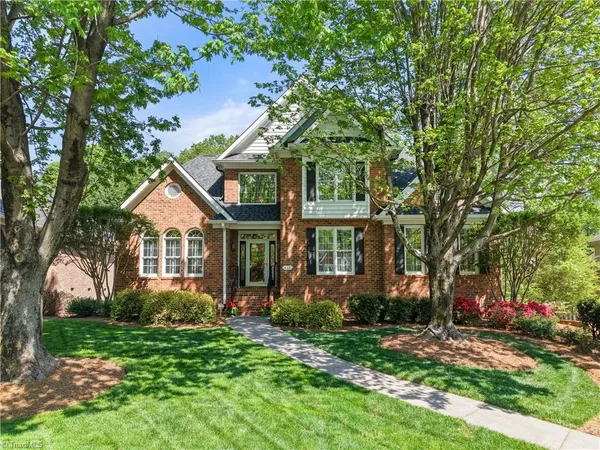 $849,500 | 445 Burkes Crossing Drive, Winston-Salem, NC 27104