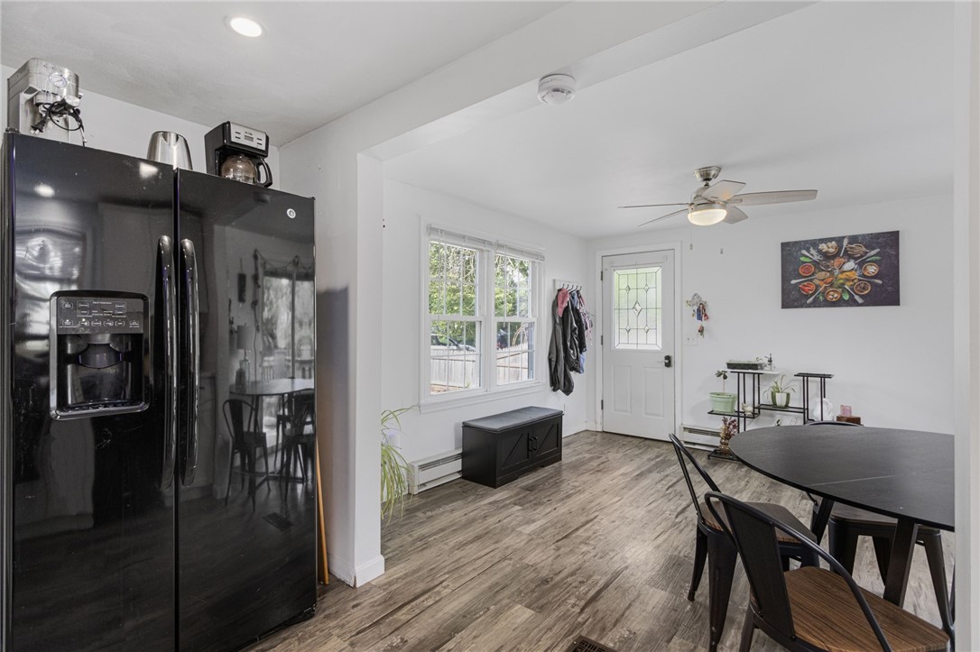 100 Penguin Avenue Warwick, RI 02818 - Photo 14 of 42