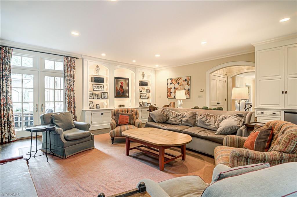 2000 Virginia Road Winston-Salem, NC 27104 - Photo 8 of 30 Gallery Image 8