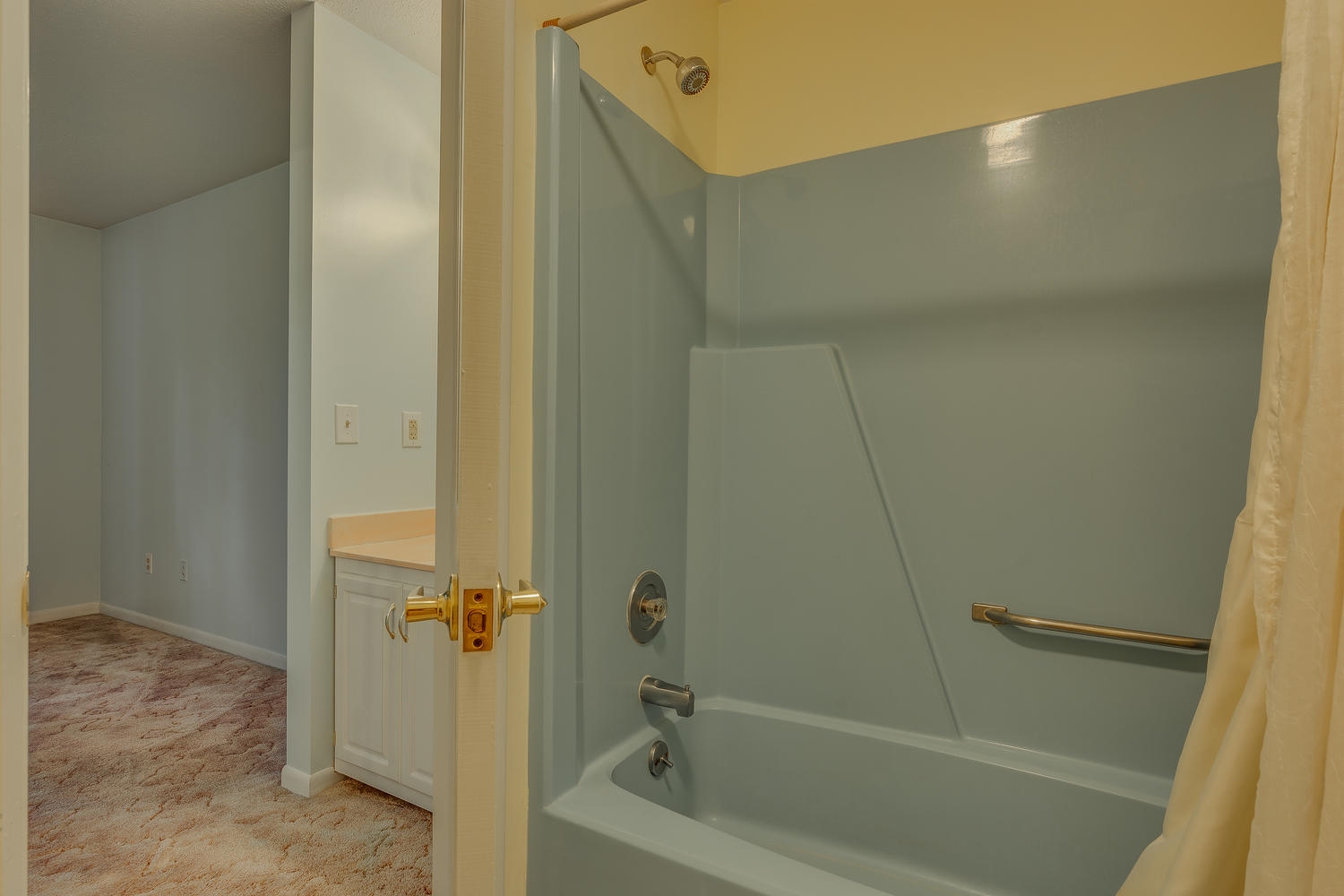 17427 Woodhurst Road Granger, IN 46530 - Photo 22 of 34 Gallery Image 22