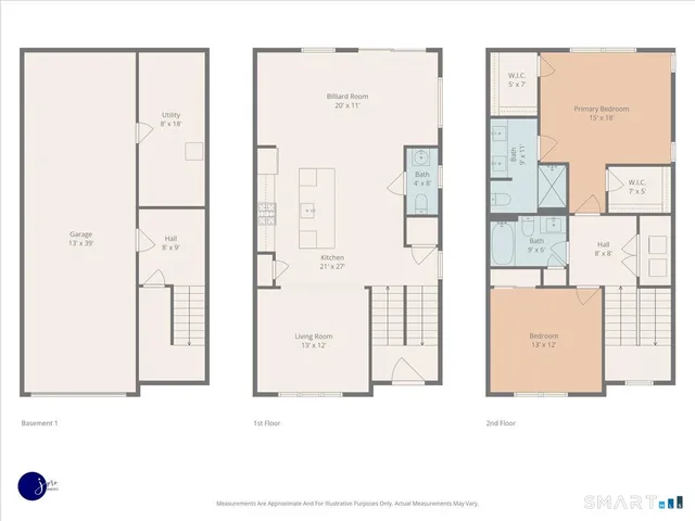 a picture of a very nice looking living room