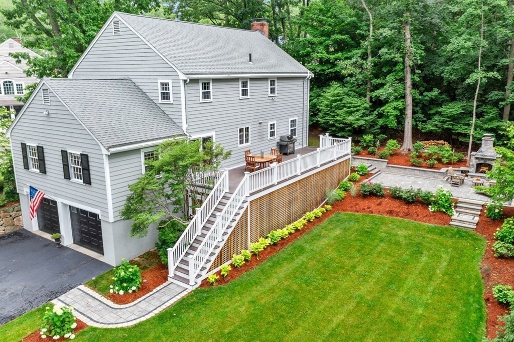 35 Haven Road Wellesley, MA 02481 - Photo 2 of 29 Gallery Image 2