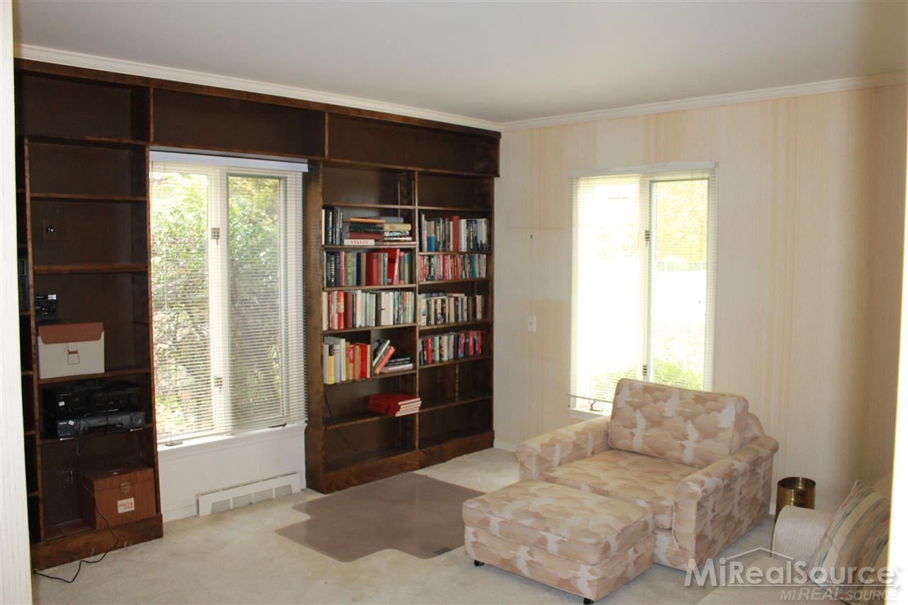 261 Lake Shore Road Grosse Pointe Farms, MI 48236 - Photo 19 of 26