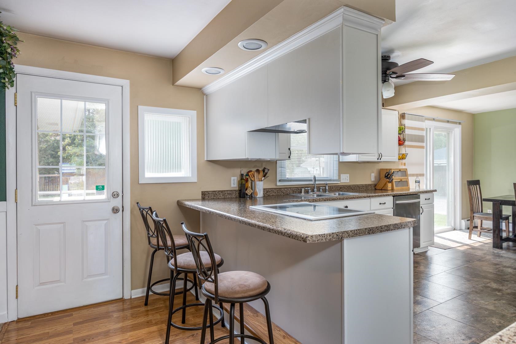 150 South Lee Street Appleton, WI 54915 - Photo 13 of 35