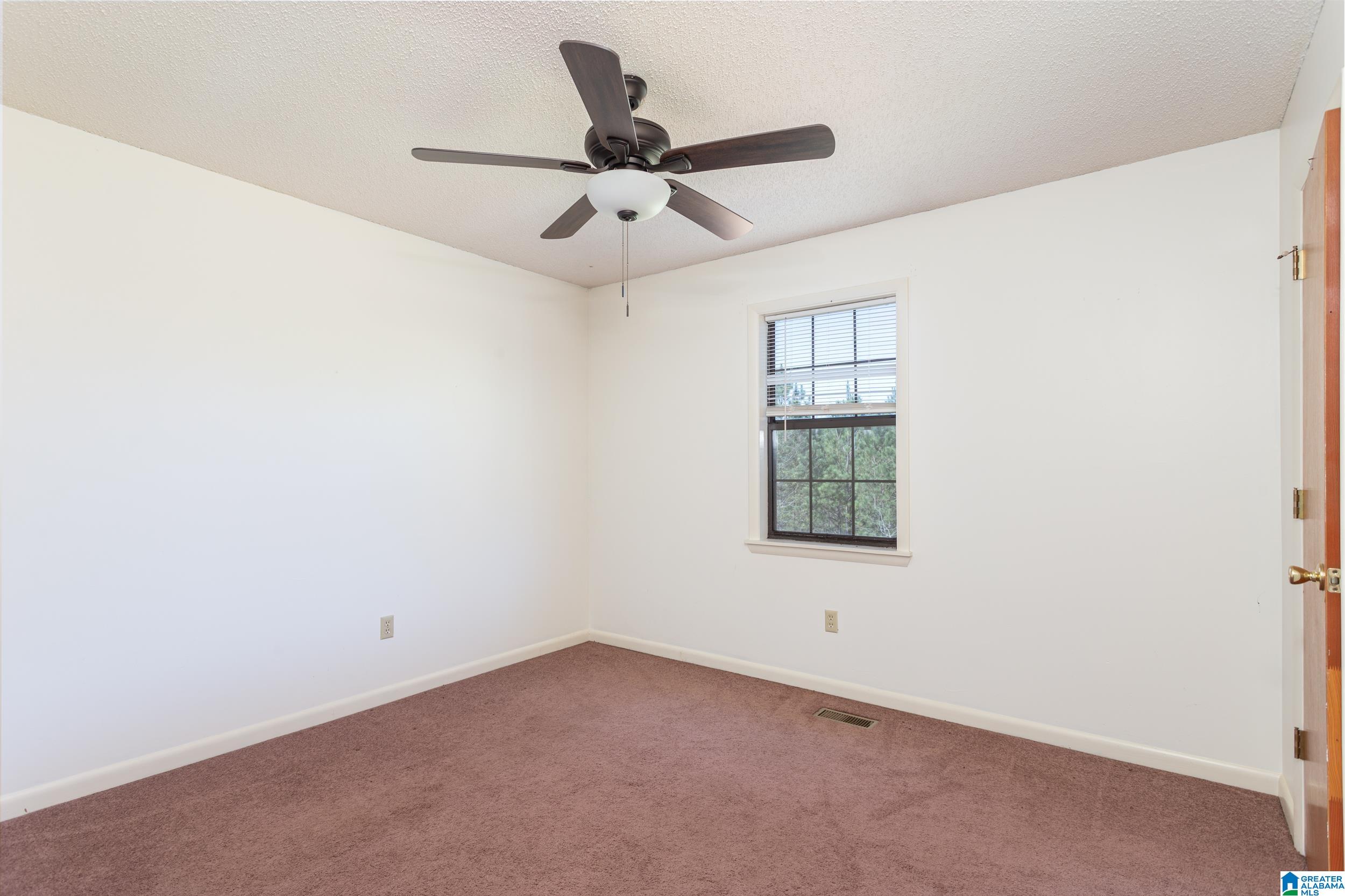 726 Arrowhead Lane Talladega, AL 35160 - Photo 19 of 34