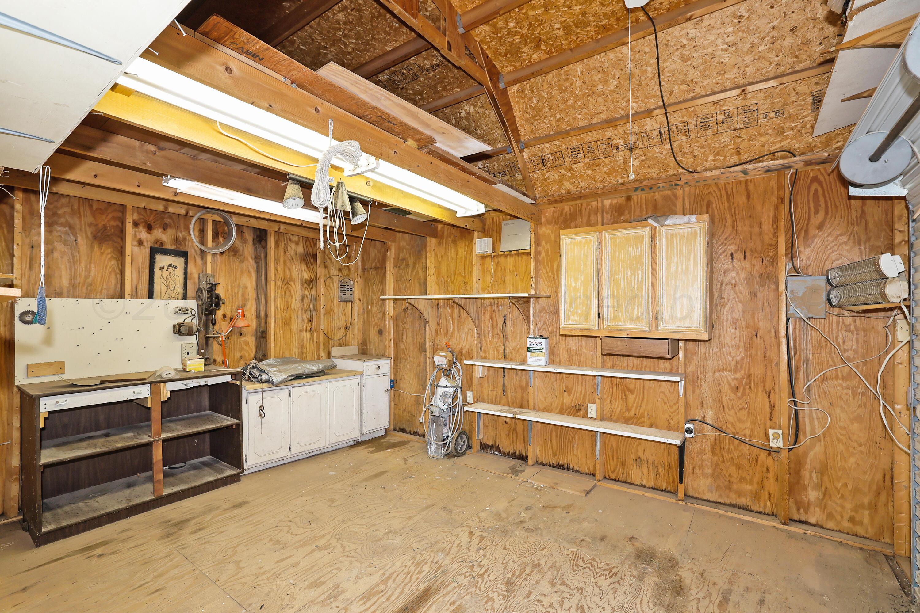 5305 Alvarado Road Amarillo, TX 79106 - Photo 23 of 23 Shop Interior