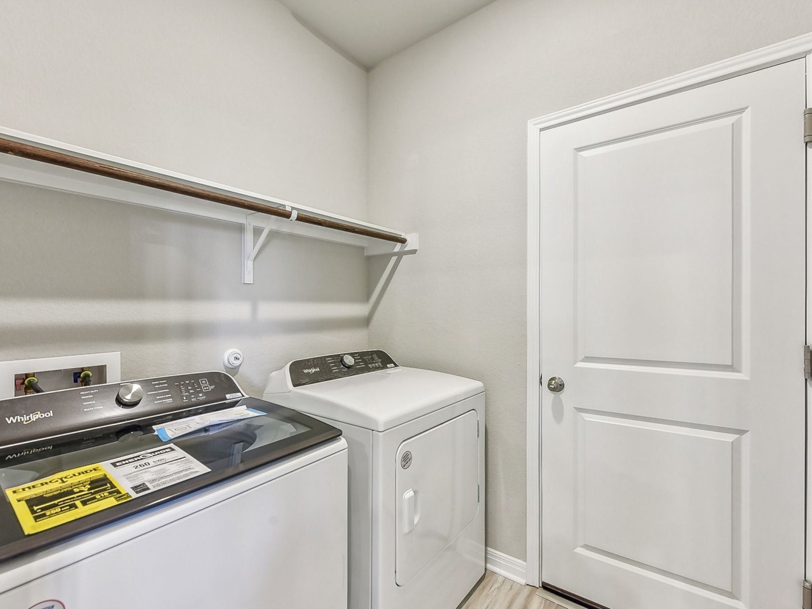 22631 Ellis Way New Caney, TX 77357 - Photo 10 of 13 a utility room with dryer and washer
